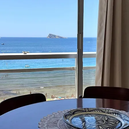 Carolina Firstline Benidorm