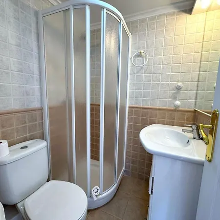 Carolina Firstline *